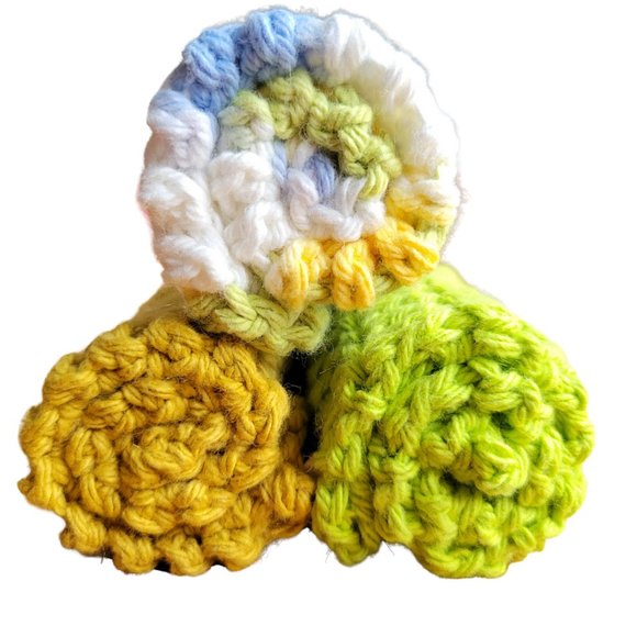 HANDMADE Crochet Washcloths Set of 3 Expertly Created with a Hook and Ya… - Picture 3 of 6